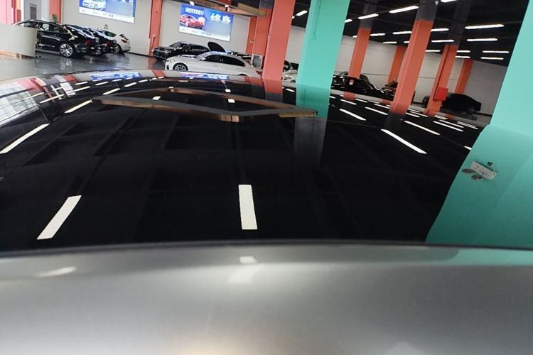 Used Tesla Model Y 2021 Standard Range Rear-Wheel Drive Version Roof