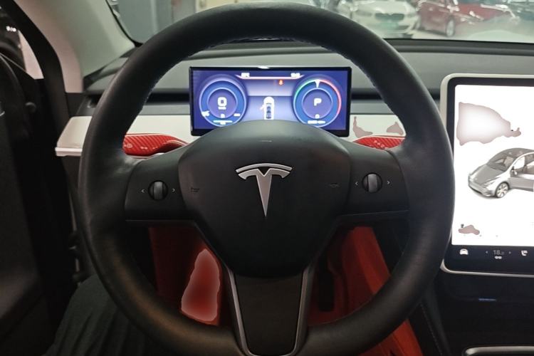 Used Tesla Model Y 2021 Standard Range Rear-Wheel Drive Version Steering Wheel