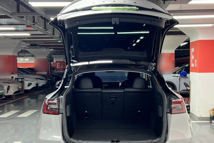 Used Tesla Model Y 2021 Revised Version 2 Long-Range All-Wheel-Drive Edition Trunk