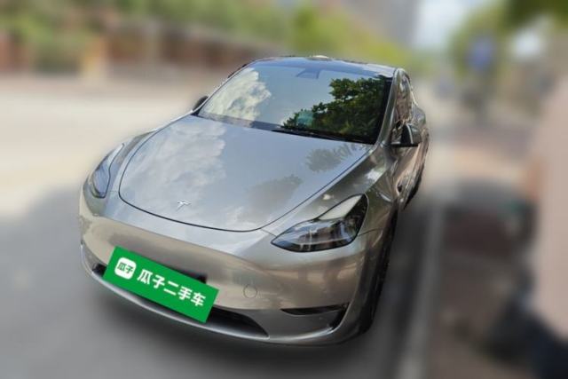 Used Tesla Model Y 2021 Long-Range All-Wheel-Drive Version