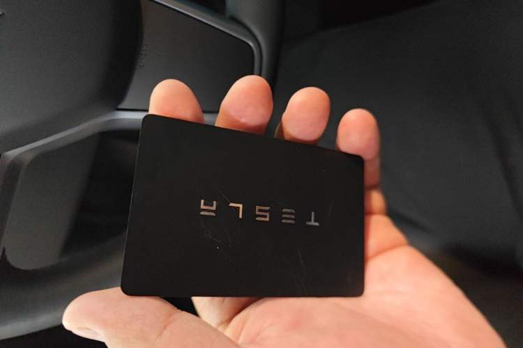 Used Tesla Model Y 2021 Standard Range Rear-Wheel Drive Version Vehicle Key