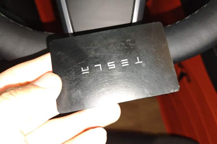 Used Tesla Model Y 2021 Standard Range Rear-Wheel Drive Version Vehicle Key