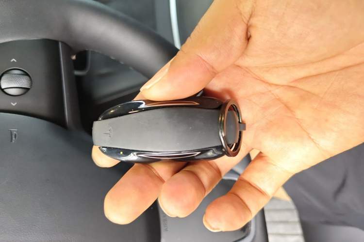 Used Tesla Model Y 2021 Performance High-Performance All-Wheel-Drive Version Vehicle Key