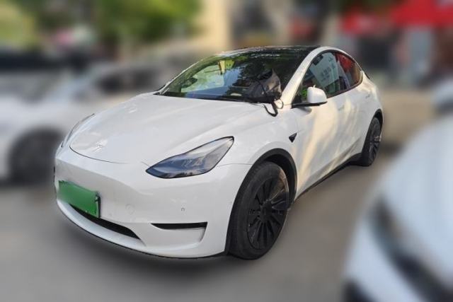 Ojetý Tesla Model Y 2021 Standard Range Rear-Wheel Drive Version