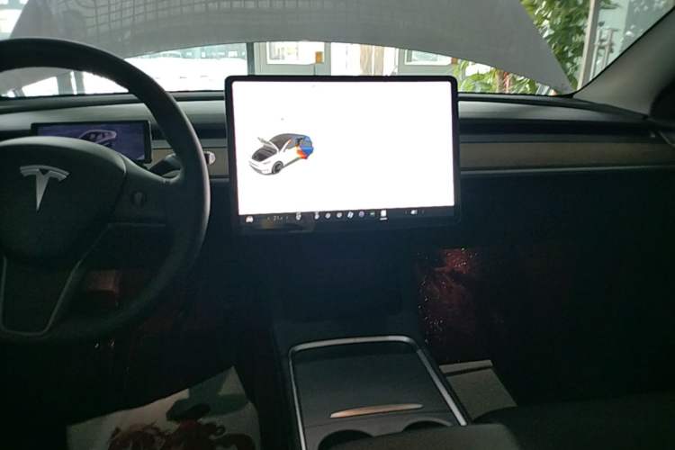 Used Tesla Model Y 2021 Long-Range All-Wheel-Drive Version 3D7 Audio And AC Panel