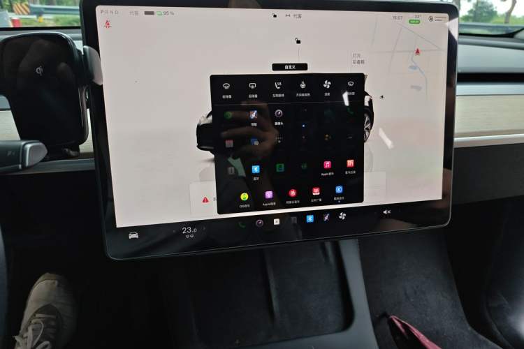 Used Tesla Model Y 2021 Long-Range All-Wheel-Drive Version Audio And AC Panel