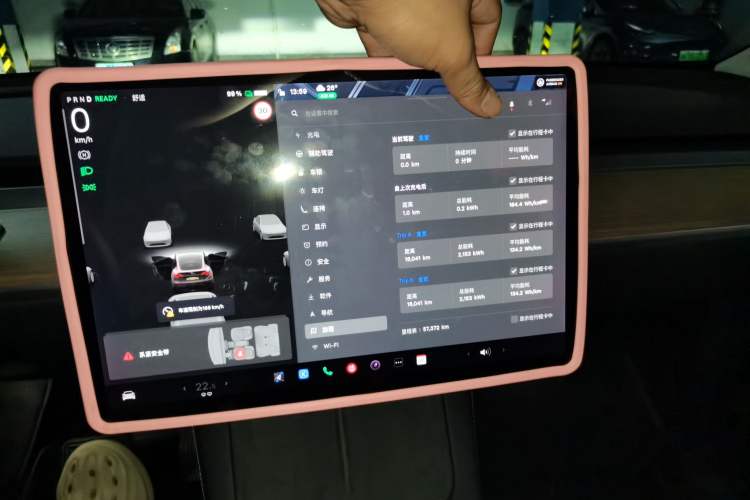 Used Tesla Model Y 2021 Standard Range Rear-Wheel Drive Version Audio And AC Panel