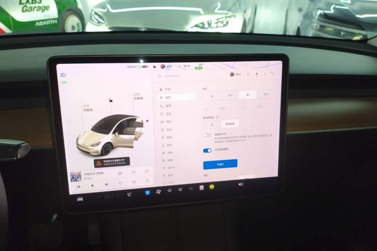 Used Tesla Model Y 2021 Long-Range All-Wheel-Drive Version Audio And AC Panel