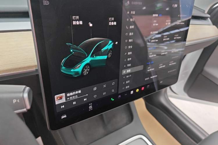 Used Tesla Model Y 2021 Standard Range Rear-Wheel Drive Version Audio And AC Panel