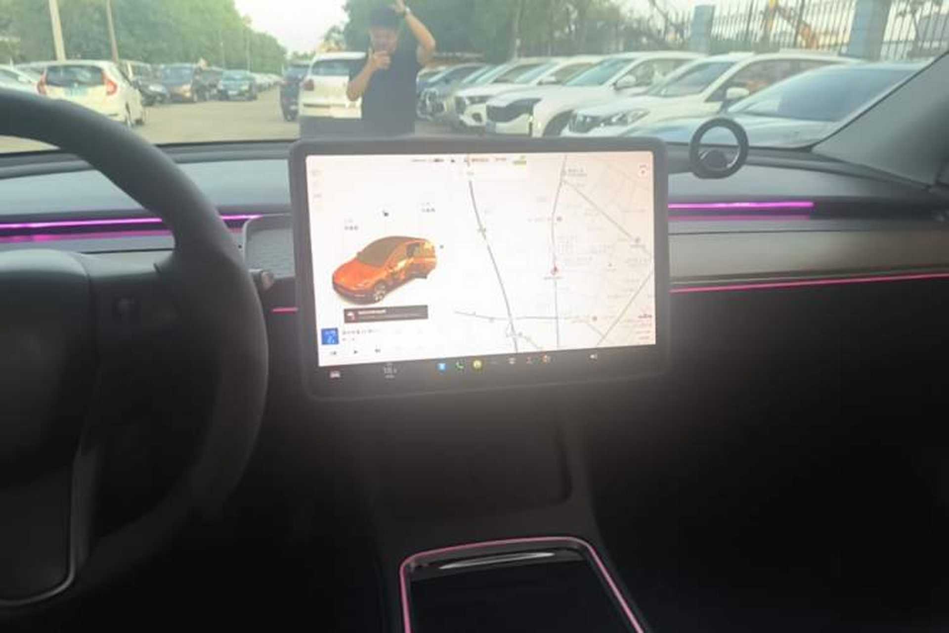 Used Tesla Model Y 2021 Standard Range Rear-Wheel Drive Version Audio And AC Panel