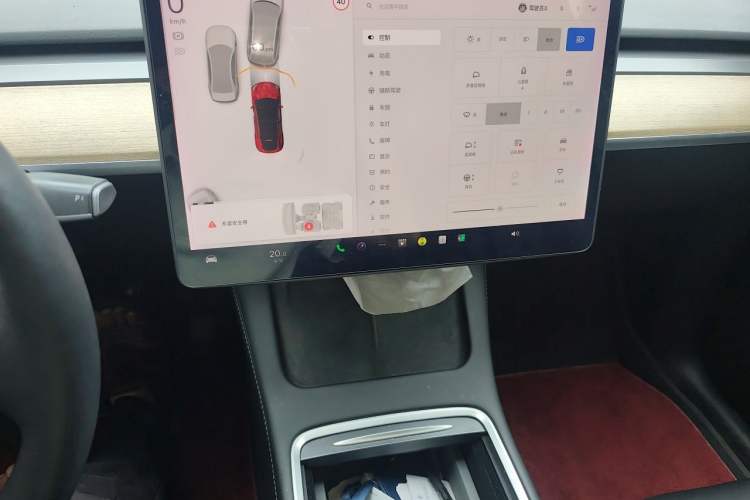 Used Tesla Model Y 2021 Long-Range All-Wheel-Drive Version 3D7 Audio And AC Panel