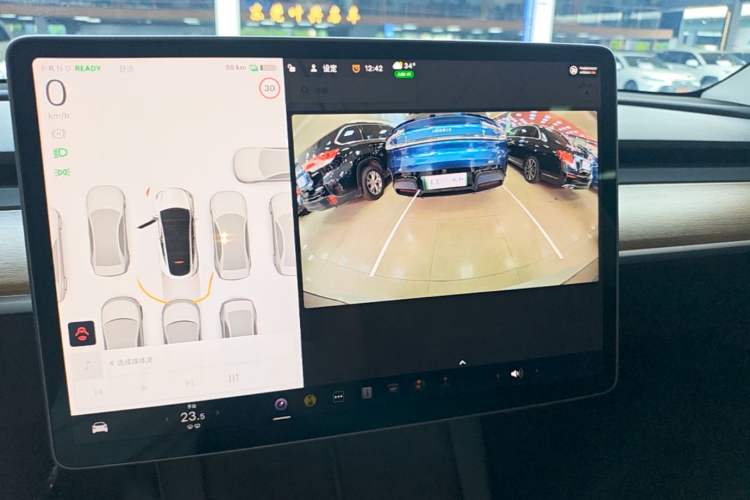 Used Tesla Model Y 2021 Standard Range Rear-Wheel Drive Version Audio And AC Panel