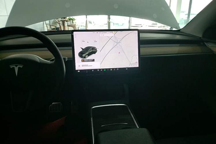 Used Tesla Model Y 2021 Standard Range Rear-Wheel Drive Version Audio And AC Panel