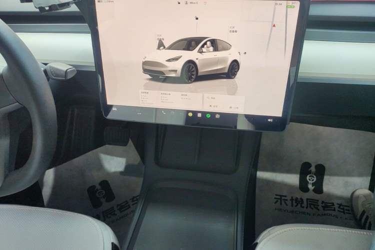 Used Tesla Model Y 2021 Long-Range All-Wheel-Drive Version 3D7 Audio And AC Panel