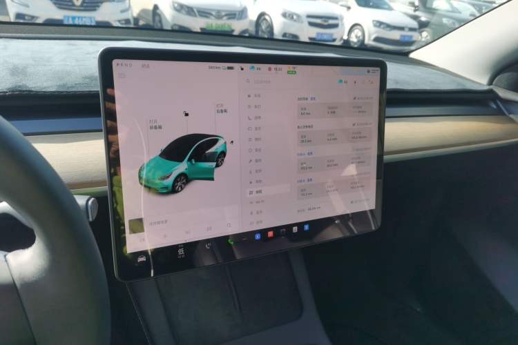 Used Tesla Model Y 2021 Standard Range Rear-Wheel Drive Version Audio And AC Panel