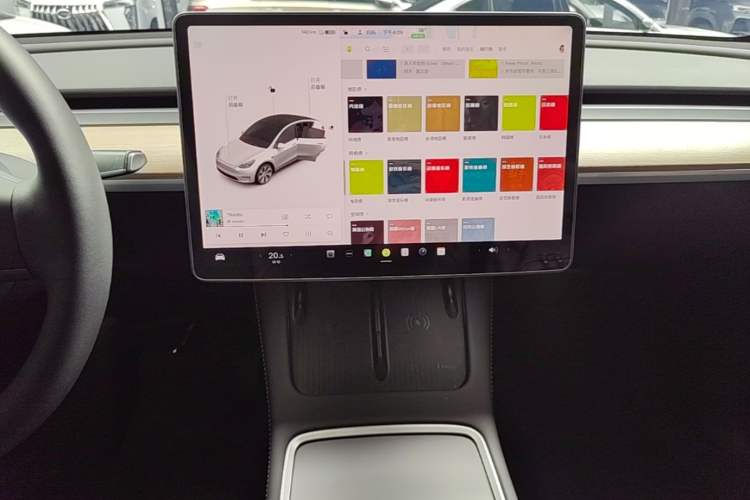 Used Tesla Model Y 2021 Standard Range Rear-Wheel Drive Version Audio And AC Panel