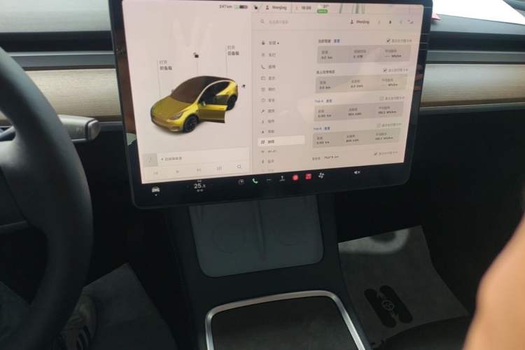Used Tesla Model Y 2021 Long-Range All-Wheel-Drive Version Audio And AC Panel