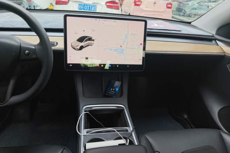 Used Tesla Model Y 2021 Long-Range All-Wheel-Drive Version Audio And AC Panel