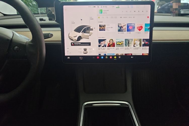 Used Tesla Model Y 2021 Long-Range All-Wheel-Drive Version Audio And AC Panel