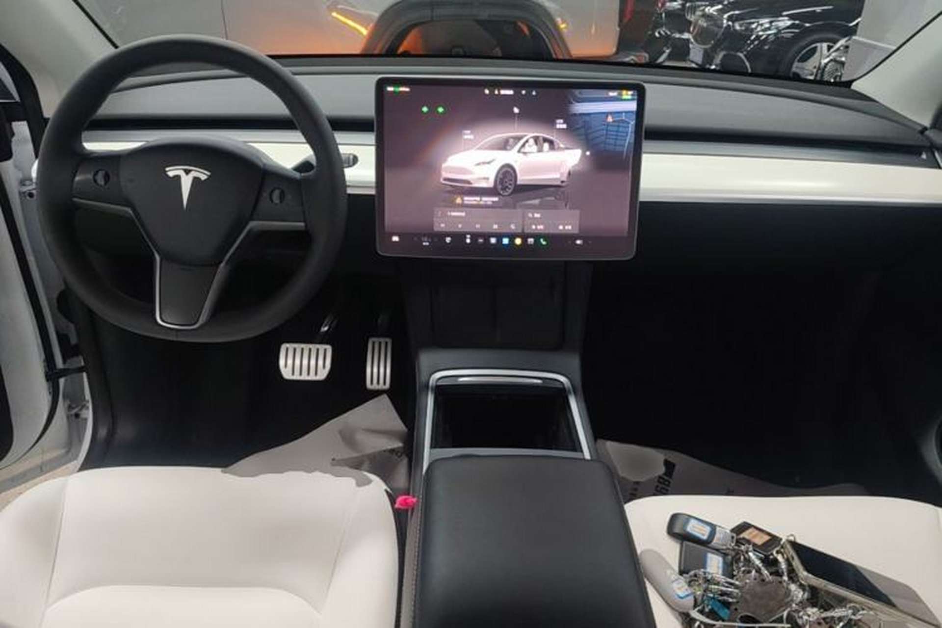 Used Tesla Model Y 2021 Performance High-Performance All-Wheel-Drive Version Center Console