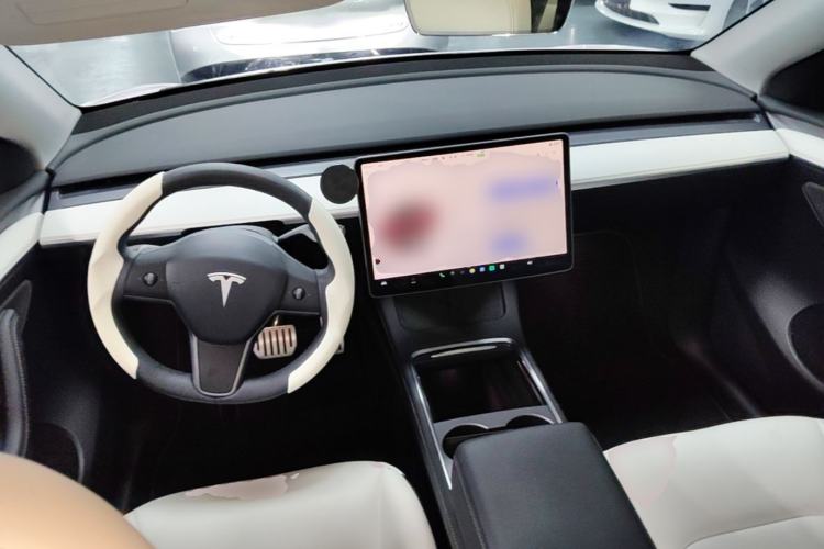 Used Tesla Model Y 2021 Performance High-Performance All-Wheel-Drive Version Center Console