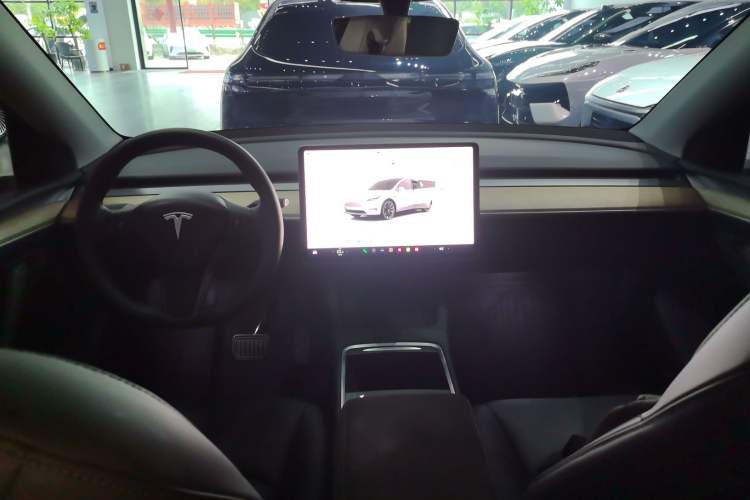 Used Tesla Model Y 2021 Revised Version 2 Long-Range All-Wheel-Drive Edition Center Console