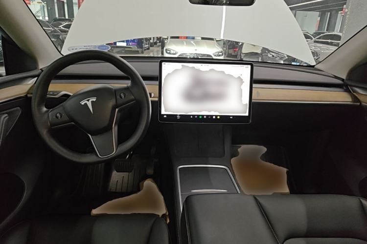 Used Tesla Model Y 2021 Revised Version 2 Long-Range All-Wheel-Drive Edition Center Console