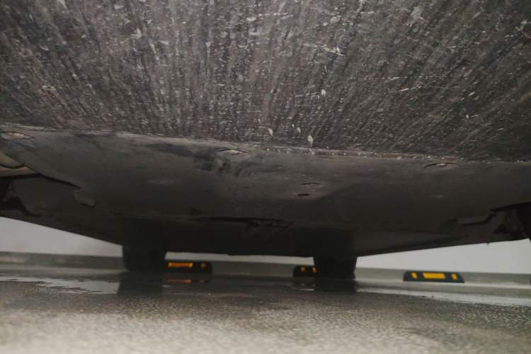 Used Tesla Model Y 2021 Standard Range Rear-Wheel Drive Version Chassis Front