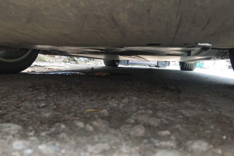 Used Tesla Model Y 2021 Standard Range Rear-Wheel Drive Version Chassis Front