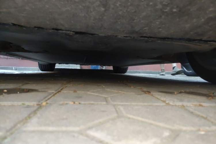 Used Tesla Model Y 2021 Standard Range Rear-Wheel Drive Version Chassis Front