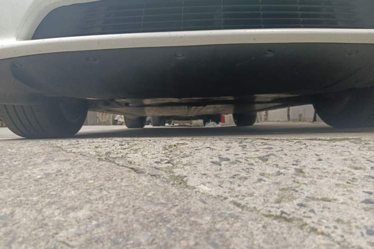 Used Tesla Model Y 2021 Standard Range Rear-Wheel Drive Version Chassis Front