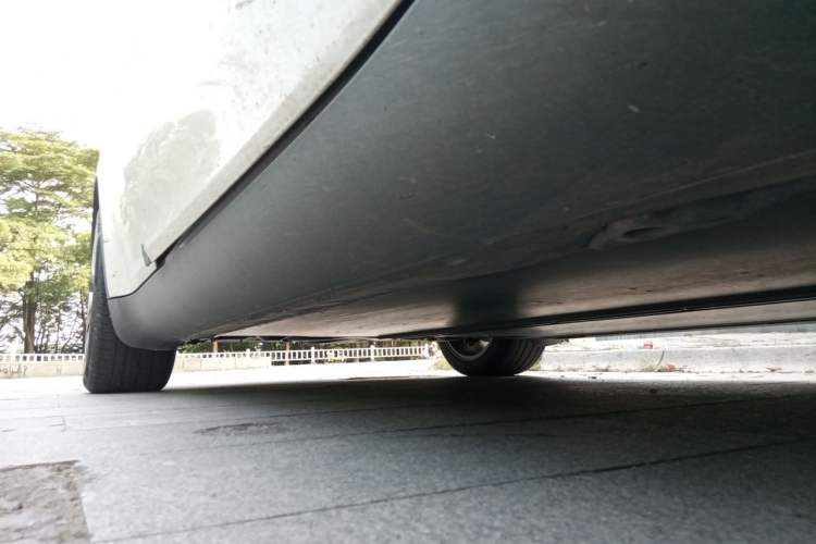 Used Tesla Model Y 2021 Standard Range Rear-Wheel Drive Version Chassis Front Right
