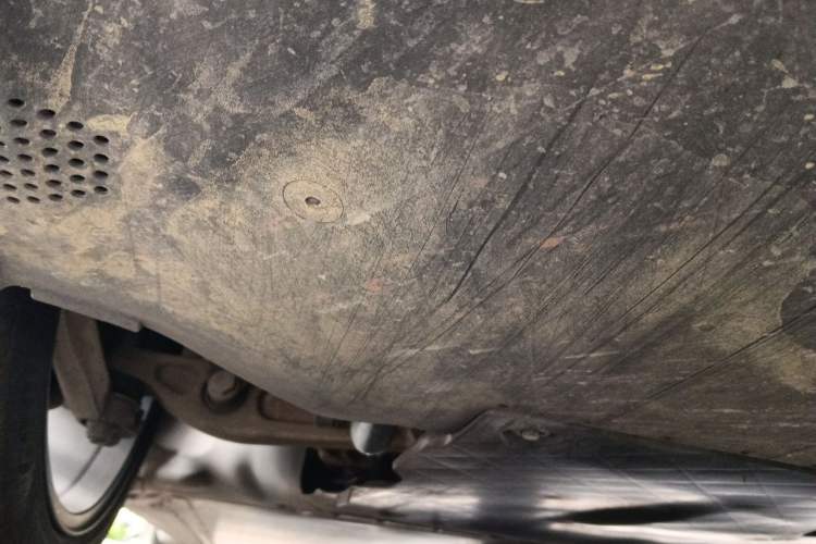 Used Tesla Model Y 2021 Standard Range Rear-Wheel Drive Version Chassis Front Right