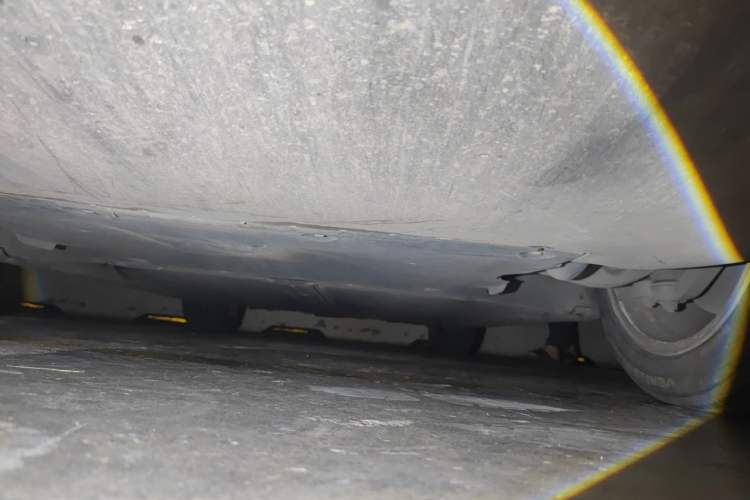 Used Tesla Model Y 2021 Standard Range Rear-Wheel Drive Version Chassis Front