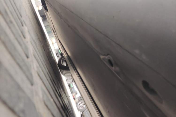 Used Tesla Model Y 2021 Long-Range All-Wheel-Drive Version Chassis Rear Left