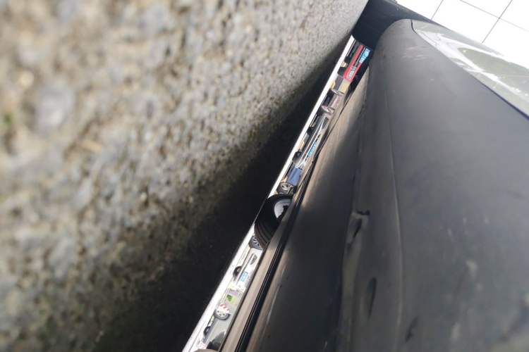 Used Tesla Model Y 2021 Long-Range All-Wheel-Drive Version Chassis Rear Left