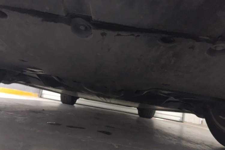 Used Tesla Model Y 2021 Long-Range All-Wheel-Drive Version Chassis Rear