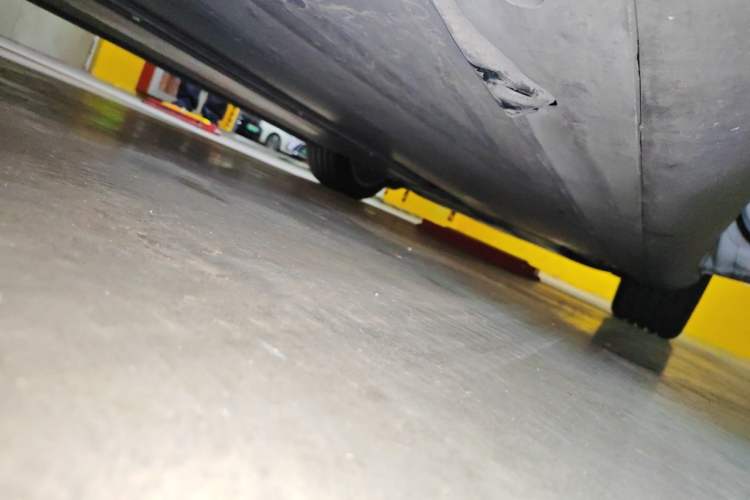 Used Tesla Model Y 2021 Long-Range All-Wheel-Drive Version Chassis Rear Right