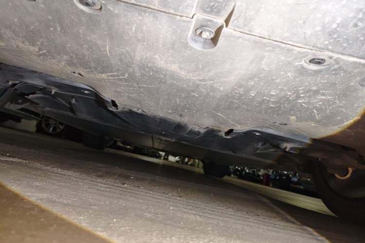 Used Tesla Model Y 2021 Long-Range All-Wheel-Drive Version Chassis Rear