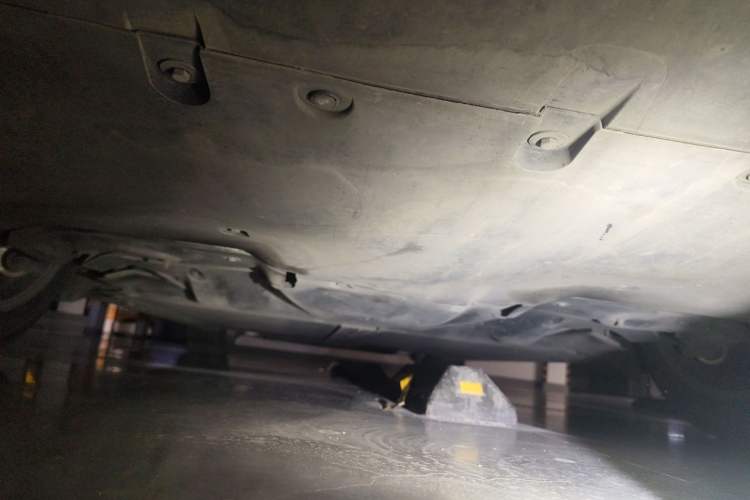 Used Tesla Model Y 2021 Standard Range Rear-Wheel Drive Version Chassis Rear