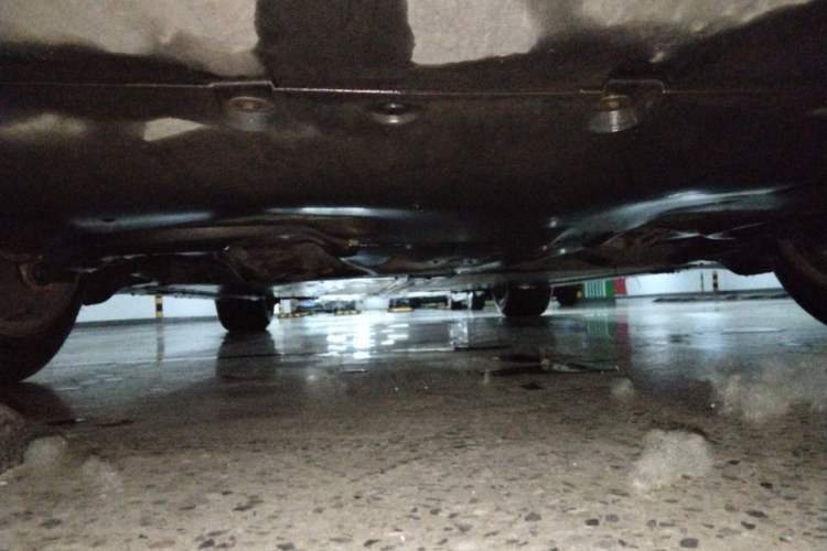Used Tesla Model Y 2021 Long-Range All-Wheel-Drive Version Chassis Rear