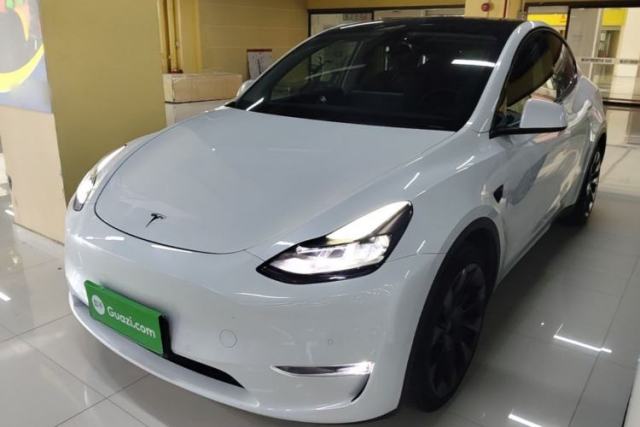 Used Tesla Model Y 2021 Long-Range All-Wheel-Drive Version