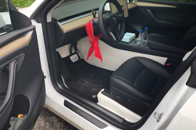 Used Tesla Model Y 2021 Performance High-Performance All-Wheel-Drive Version Driver Seat