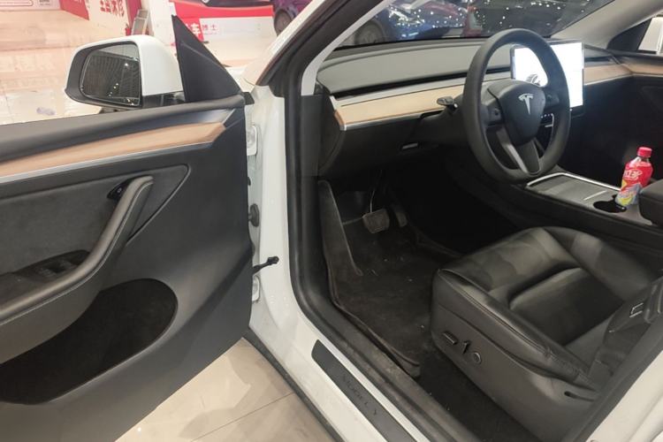 Used Tesla Model Y 2021 Standard Range Rear-Wheel Drive Version Driver Seat