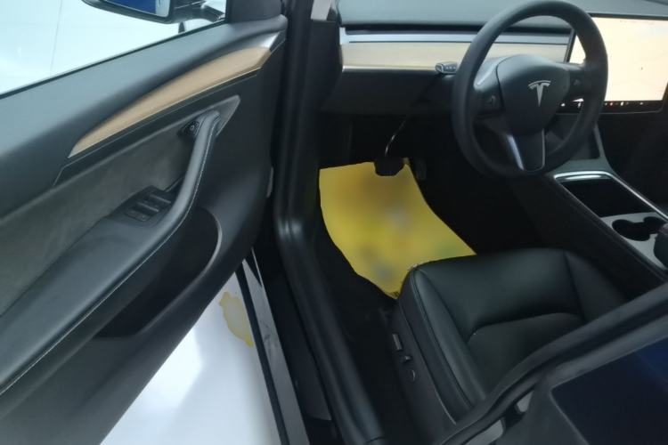 Used Tesla Model Y 2021 Standard Range Rear-Wheel Drive Version Driver Seat