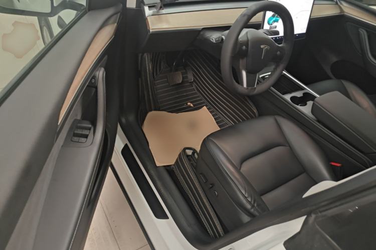 Used Tesla Model Y 2021 Standard Range Rear-Wheel Drive Version Driver Seat