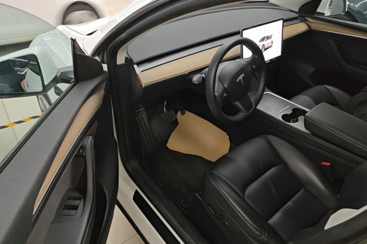 Used Tesla Model Y 2021 Revised Version 2 Long-Range All-Wheel-Drive Edition Driver Seat