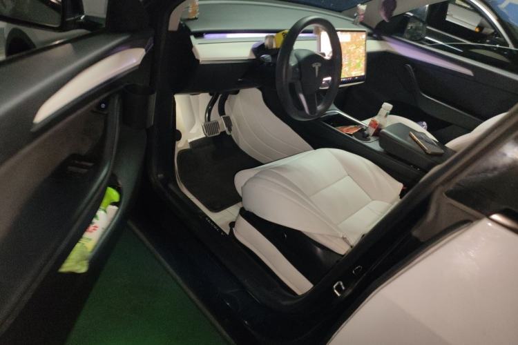 Used Tesla Model Y 2021 Standard Range Rear-Wheel Drive Version Driver Seat