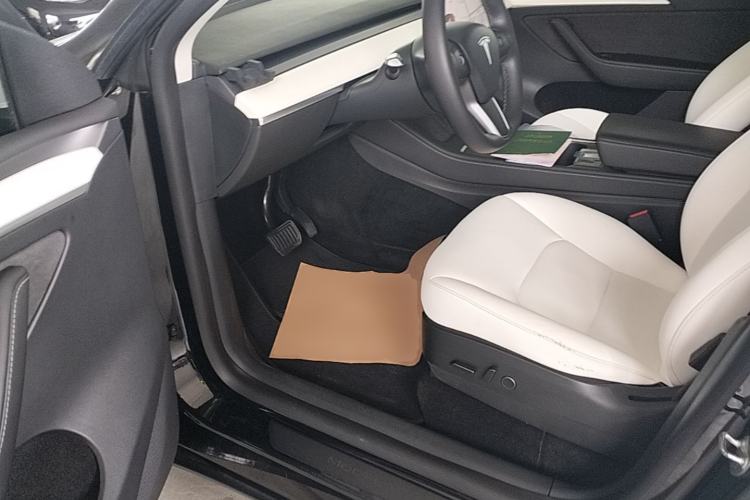 Used Tesla Model Y 2021 Standard Range Rear-Wheel Drive Version Driver Seat
