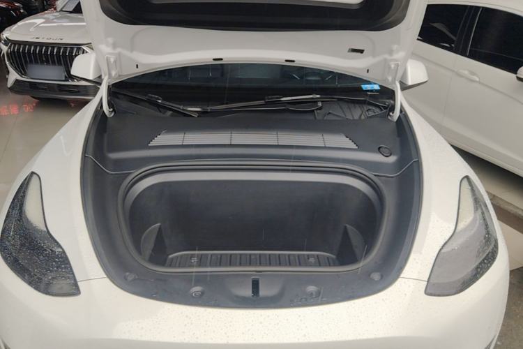 Used Tesla Model Y 2021 Standard Range Rear-Wheel Drive Version Engine Bay